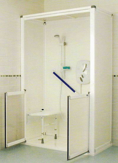 Snowdon full shower pod with half height pivot shower doors