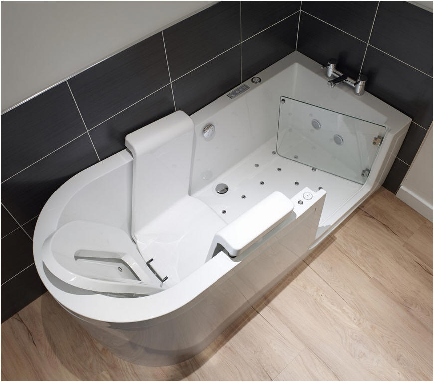 The Easy Risre bath his spacious with a large glass entrance door and a super low (150mm) setp in height. The powered lifting seat incorporates a back rest that gently reclines and raises the bather as the seat lifts.