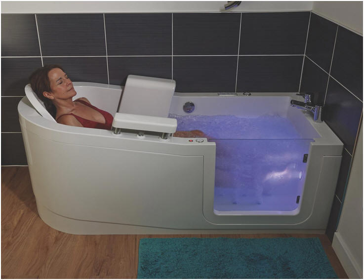 Recline in your Easy Riser walk in bath and enjoy the warm air sap and chromotherapy options.